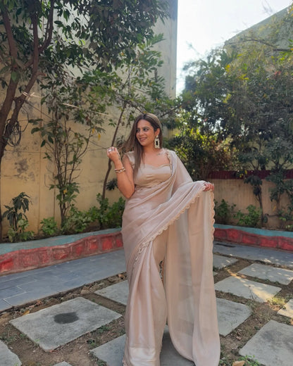 Elegant Jimichu Tissue Saree with Pearl Dori Lace Detailing