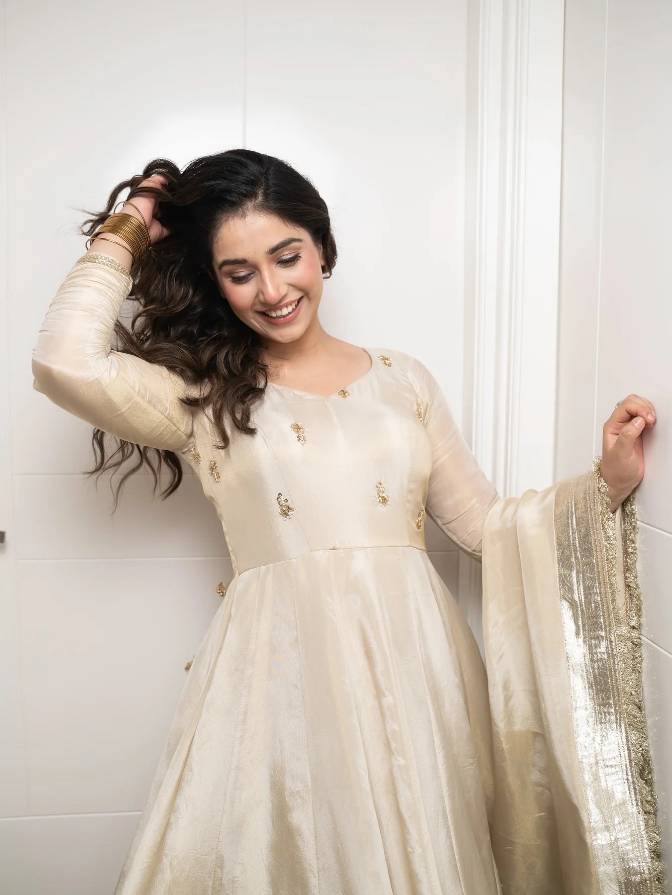 Elegant Anarkali Gown Set for Weddings & Diwali Celebrations
